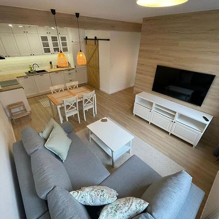 Apartamenty Guzik 22 Krosno Buitenkant foto