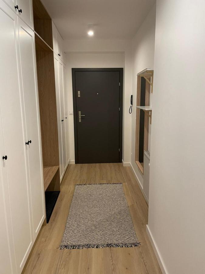 Apartamenty Guzik 22 Krosno Buitenkant foto