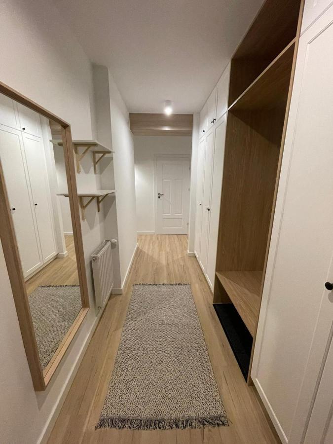 Apartamenty Guzik 22 Krosno Buitenkant foto
